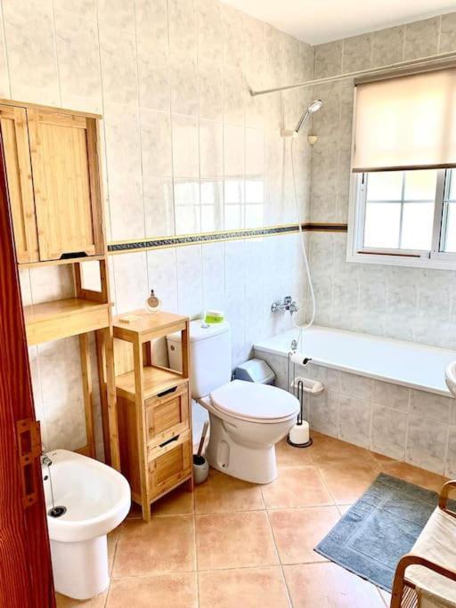 Casa Yukka Villa With Heated Pool Лахарес Экстерьер фото