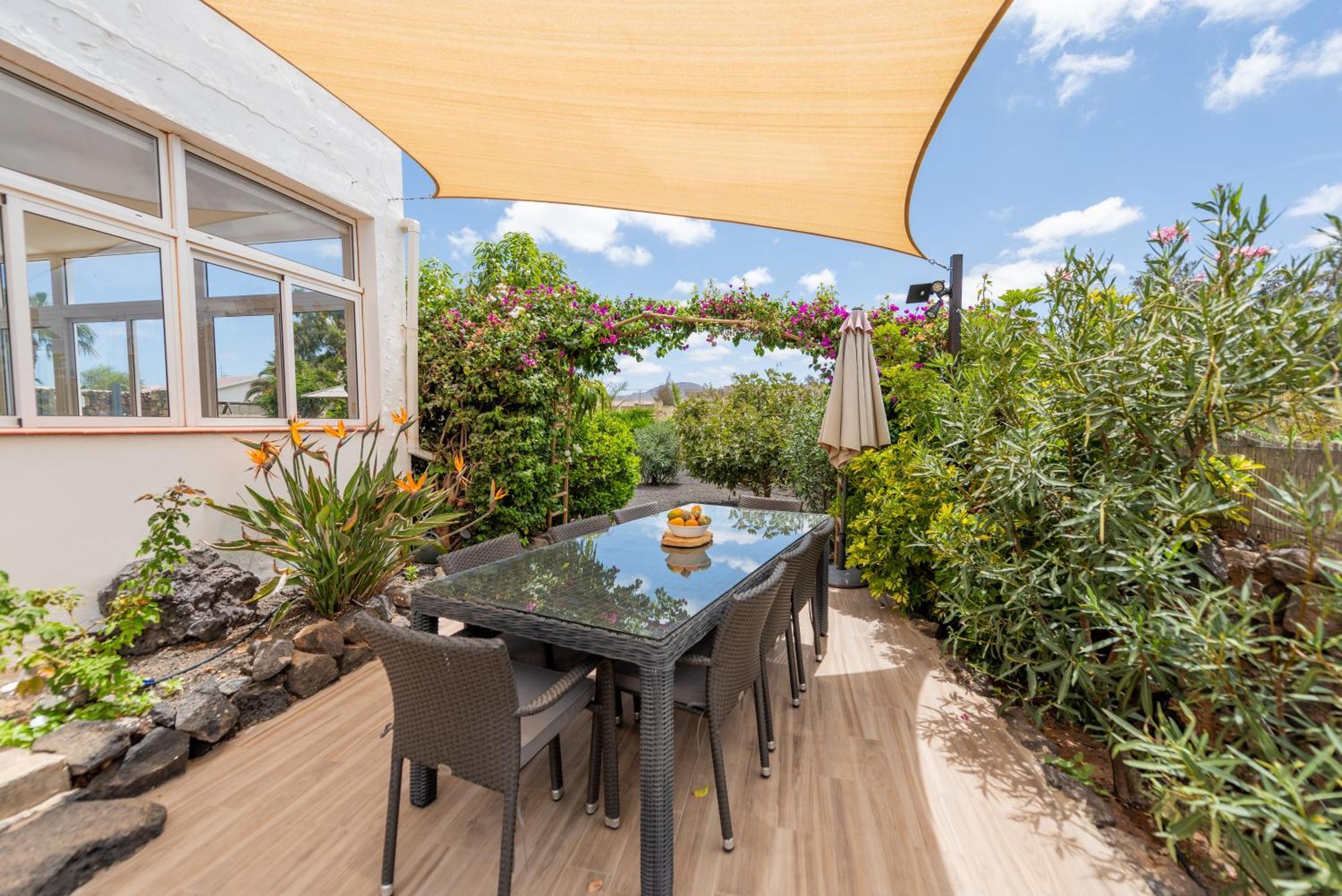 Casa Yukka Villa With Heated Pool Лахарес Экстерьер фото